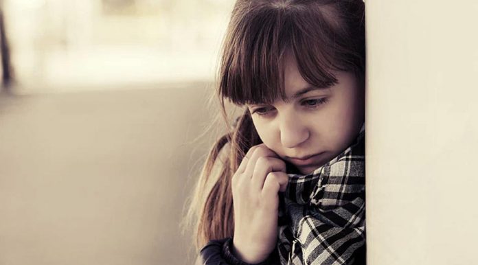 các nỗ lực tự tử có nghi ngờ của các cô gái tuổi vị thành niên tăng lên đáng kể trong đại dịch COVID-19
