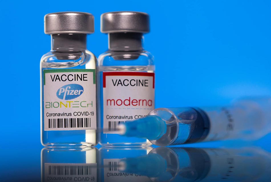 Vaccine của Moderna sinh nhiều kháng thể gấp đôi Pfizer.